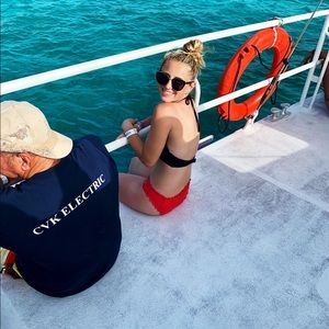 Meet your Posher, Emma